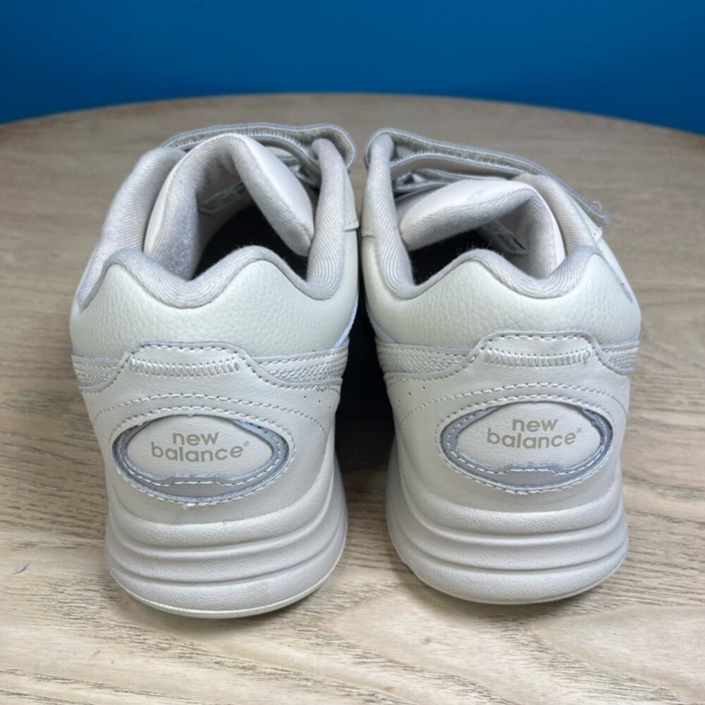 New Balance Men’s Walking Shoes MW577VB Hook Loop Strap Comfort Bone Size 9 - Picture 3 of 9
